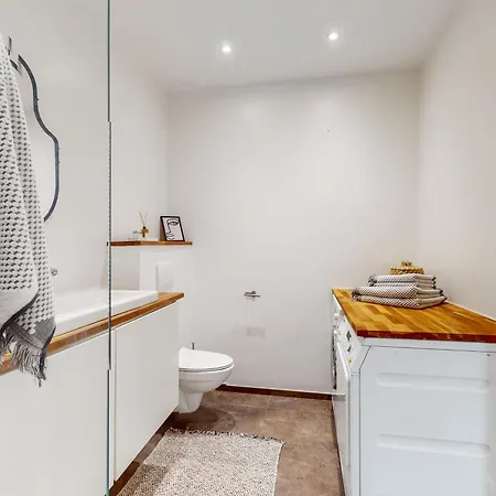 Apartament Moderne 2br Lejlighed Med Gratis Gade Parkering Kopenhaga